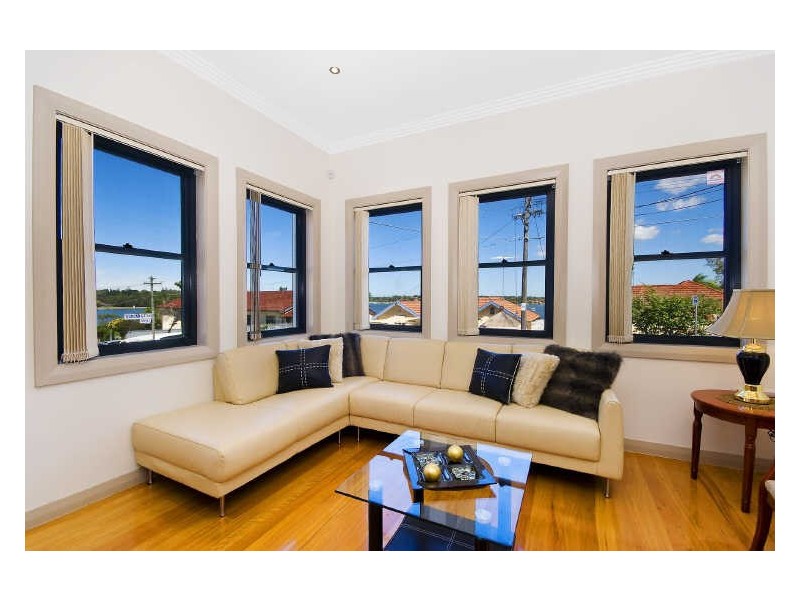 8 Thompson Street, Drummoyne NSW 2047