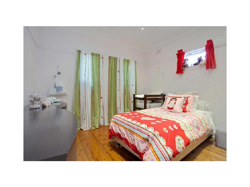 41 Duke Avenue, Rodd Point NSW 2046