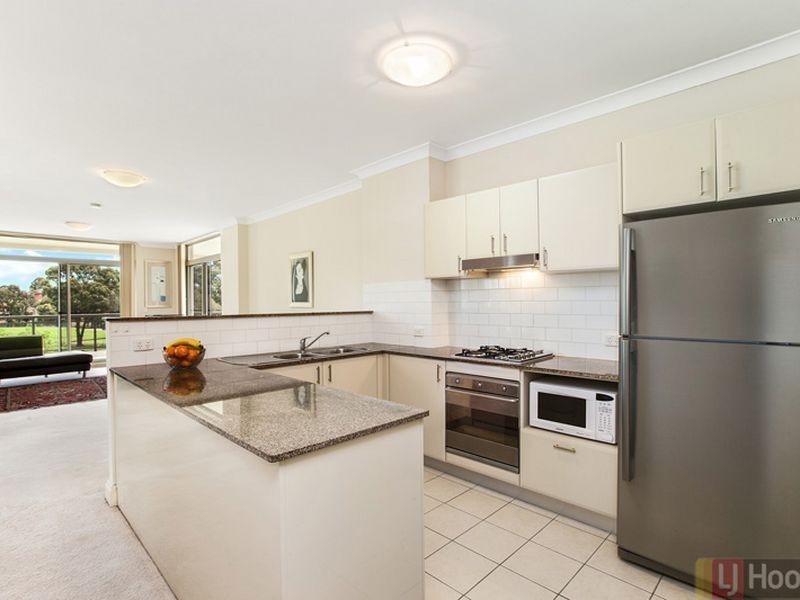10/102 William Street, Five Dock NSW 2046