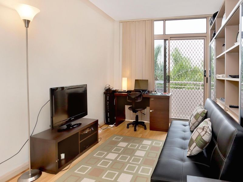 17/275-283 Lyons Road, Russell Lea NSW 2046