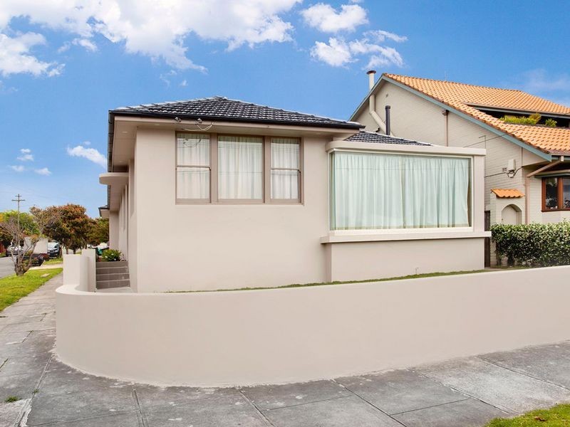60 Henley Marine Drive, Rodd Point NSW 2046