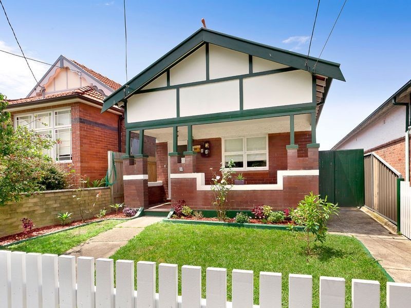 11 Dalmar Street, Croydon NSW 2132