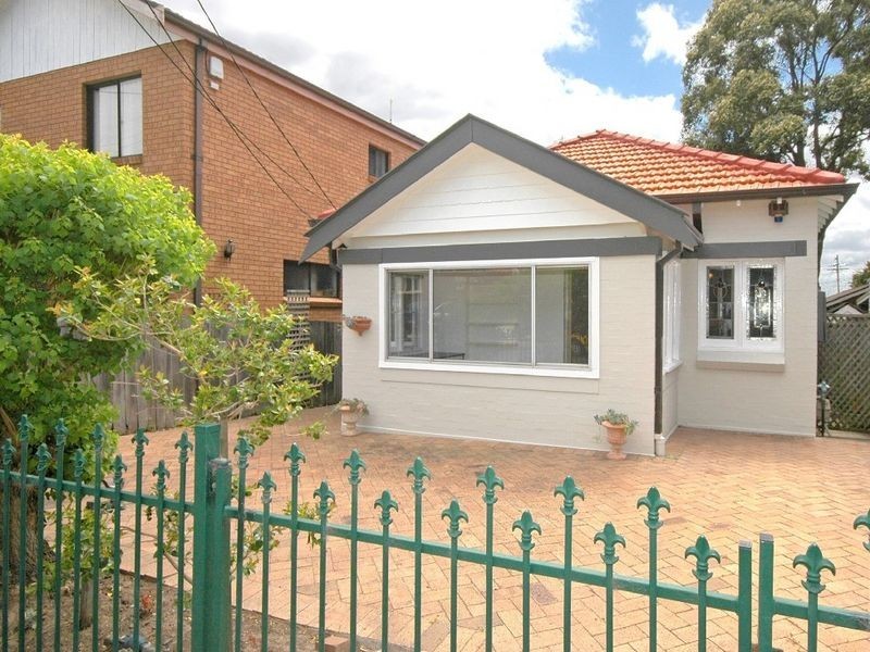 28 Edenholme Road, Russell Lea NSW 2046