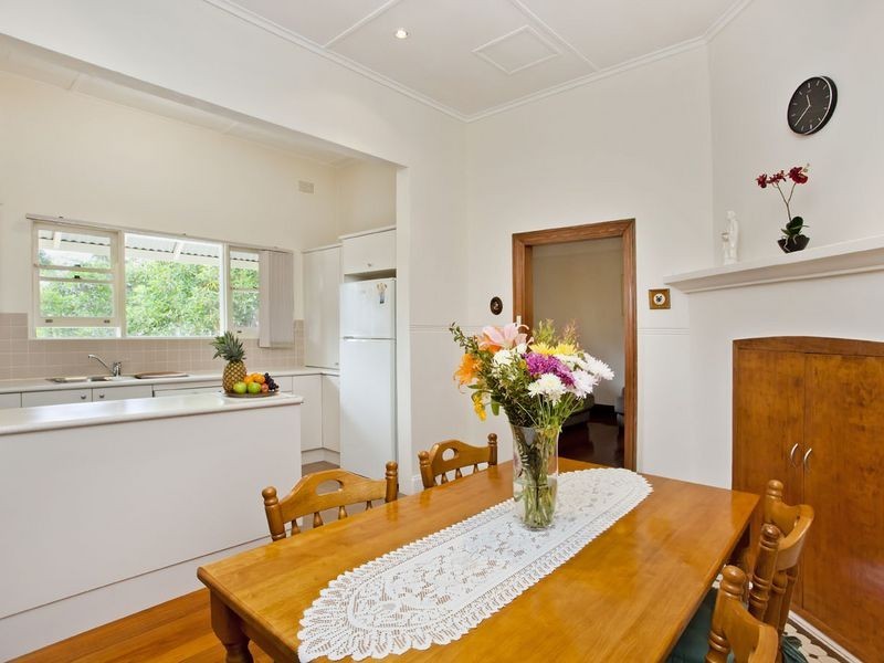 8 Tait Street, Russell Lea NSW 2046