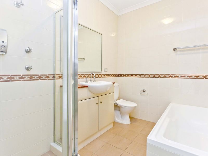 6/10 Kings Park Circuit, Five Dock NSW 2046