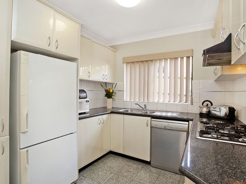 2/8 Cross Street, Five Dock NSW 2046