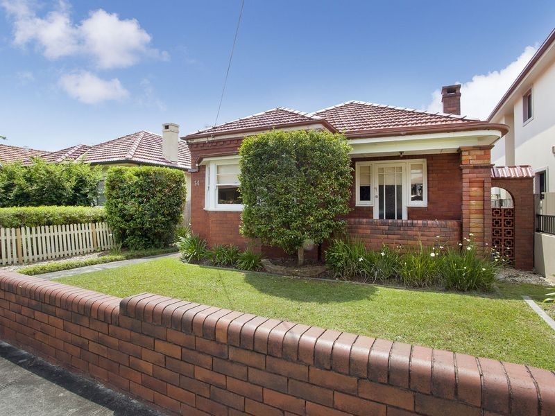 14 Hood Avenue, Rodd Point NSW 2046