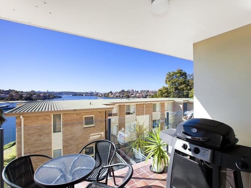 4/18 Walton Crescent, Abbotsford NSW 2046