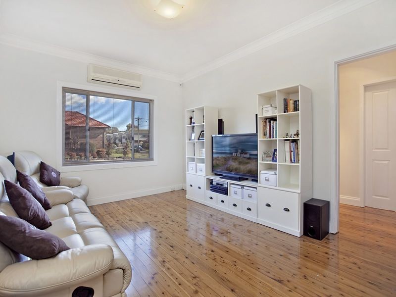 11 Curtin Avenue, Abbotsford NSW 2046