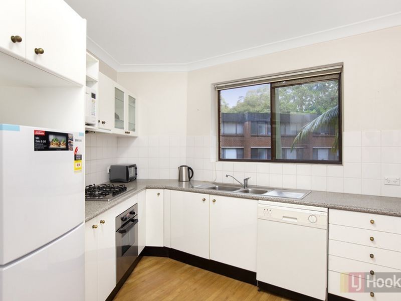 8/2 Peckham Avenue, Chatswood NSW 2067