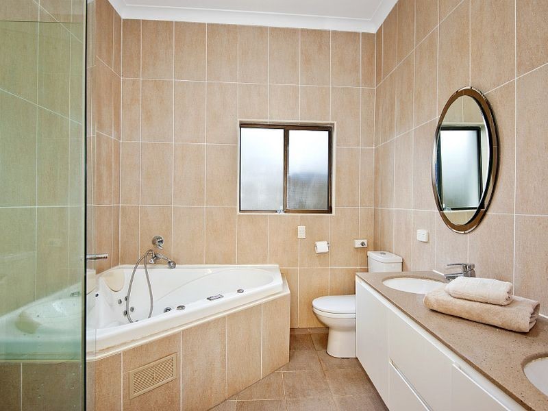 87 Bayview Road, Canada Bay NSW 2046