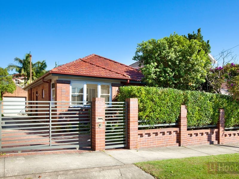 41 Duchess Avenue, Rodd Point NSW 2046