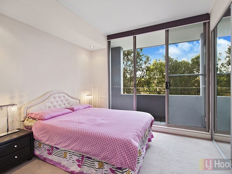 103/19 Hill Road, Wentworth Point NSW 2127