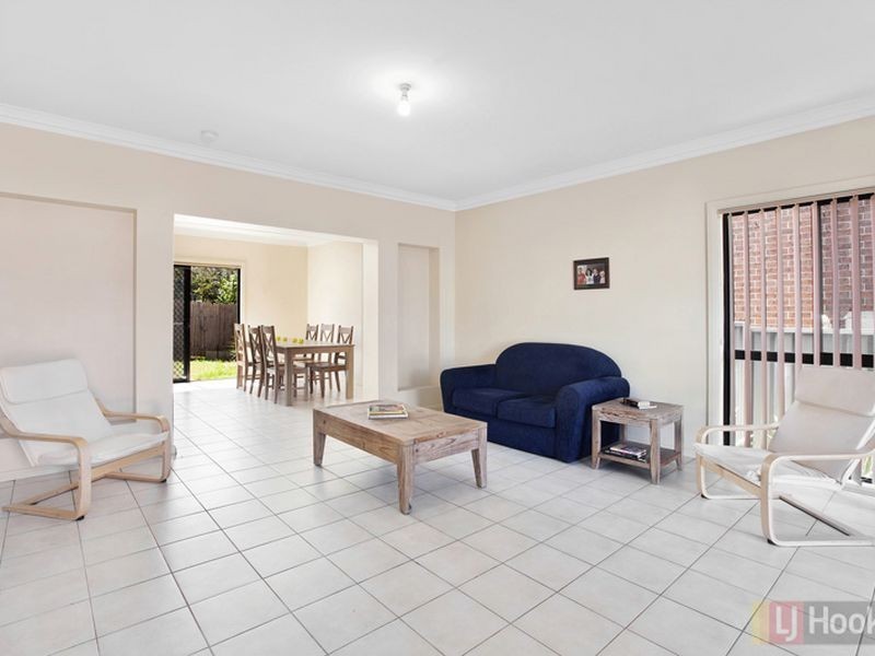 11/6-10 Ligar Street, Fairfield Heights NSW 2165