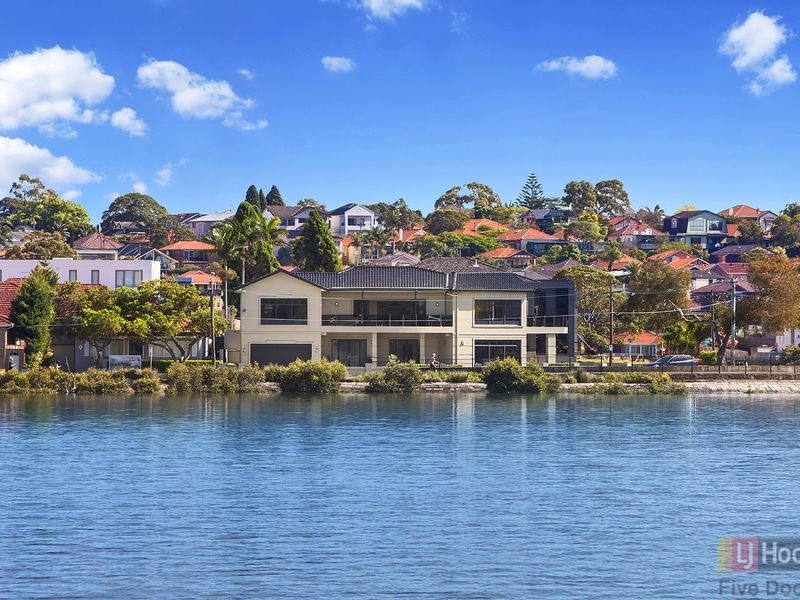 84 Henley Marine Drive, Rodd Point NSW 2046