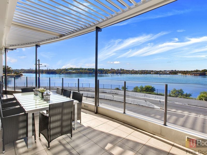 84 Henley Marine Drive, Rodd Point NSW 2046