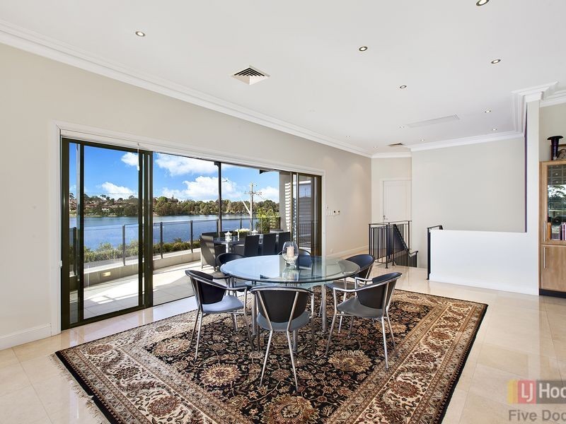 84 Henley Marine Drive, Rodd Point NSW 2046