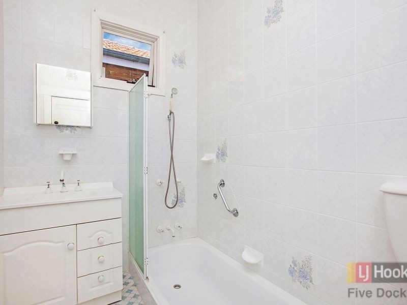 18 Sibbick Street, Russell Lea NSW 2046