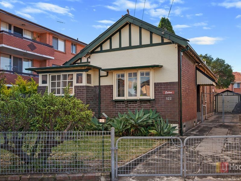 122 First Avenue, Five Dock NSW 2046