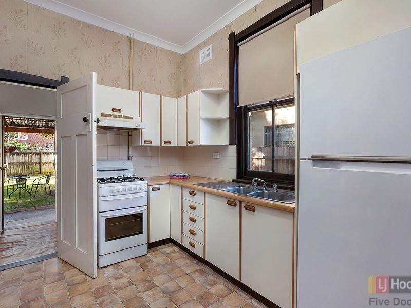122 First Avenue, Five Dock NSW 2046