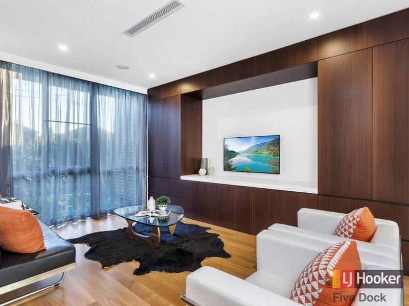 8 Preston Avenue, Five Dock NSW 2046