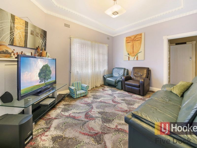 18 Ramsay Road, Five Dock NSW 2046