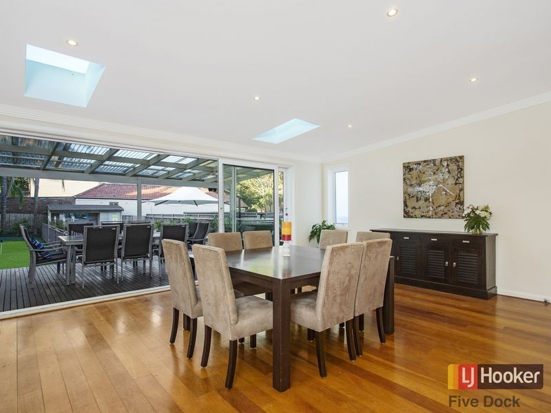 50 Russell Street, Russell Lea NSW 2046