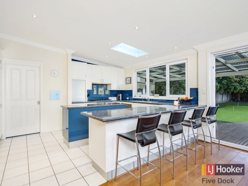 50 Russell Street, Russell Lea NSW 2046