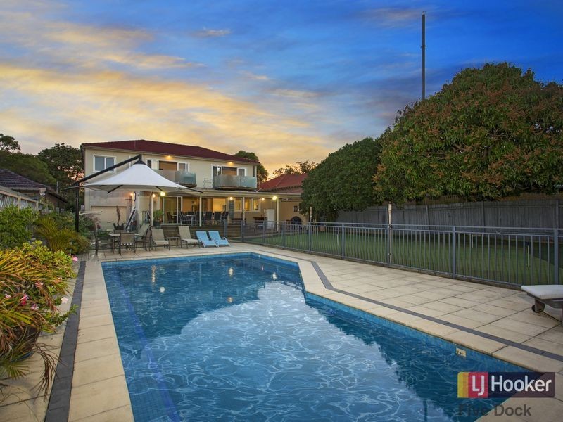 50 Russell Street, Russell Lea NSW 2046