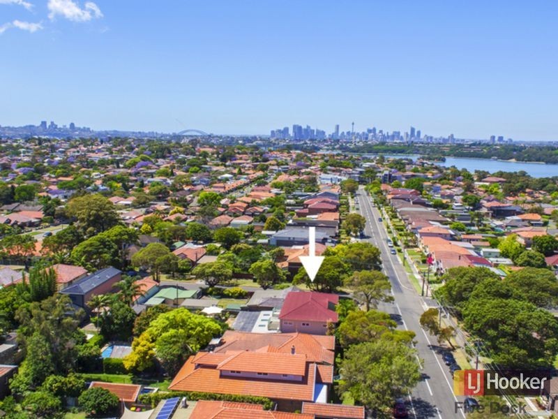 50 Russell Street, Russell Lea NSW 2046