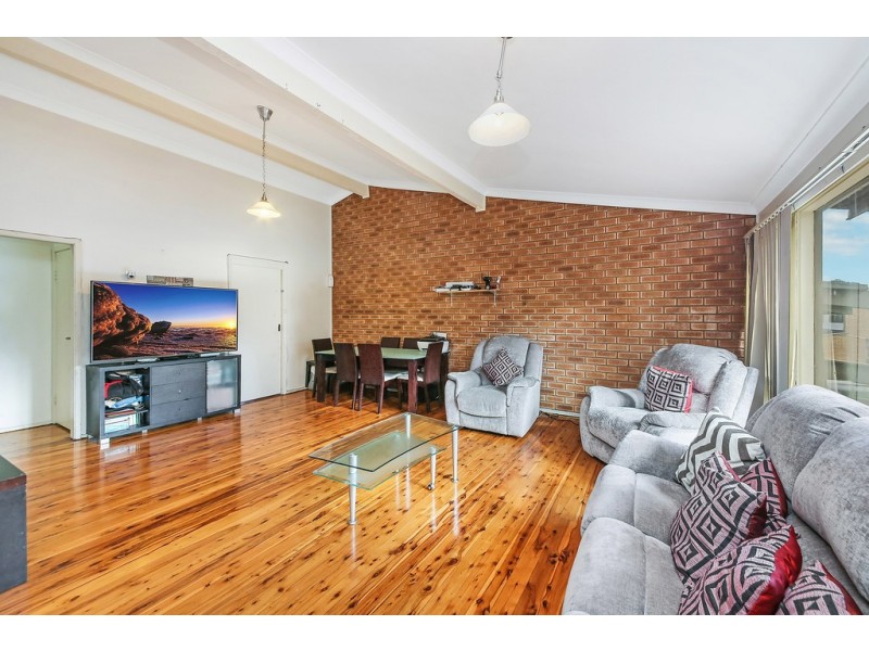 13/155 Greenacre Road, Greenacre NSW 2190