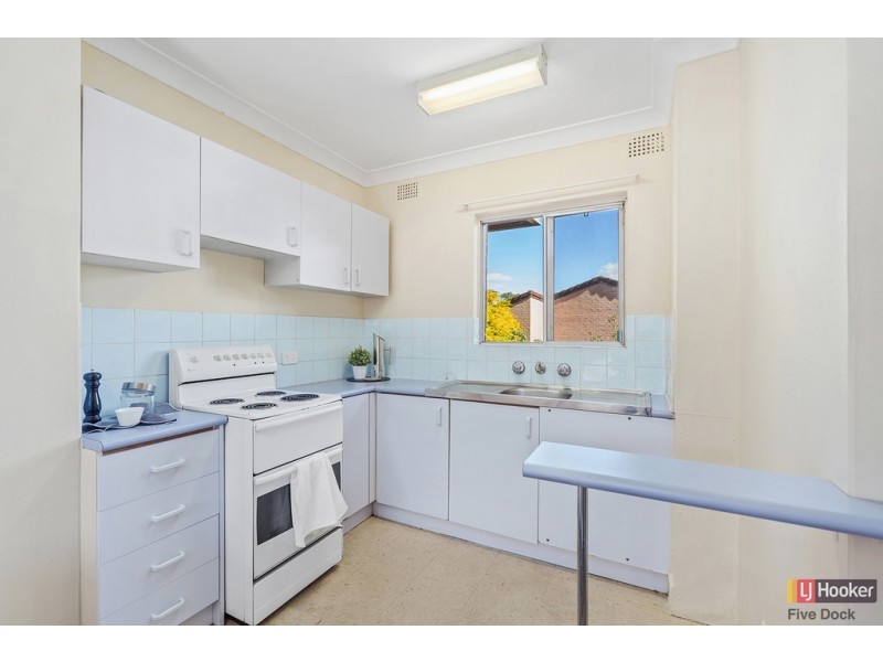 9/45 Meadow Crescent, Meadowbank NSW 2114