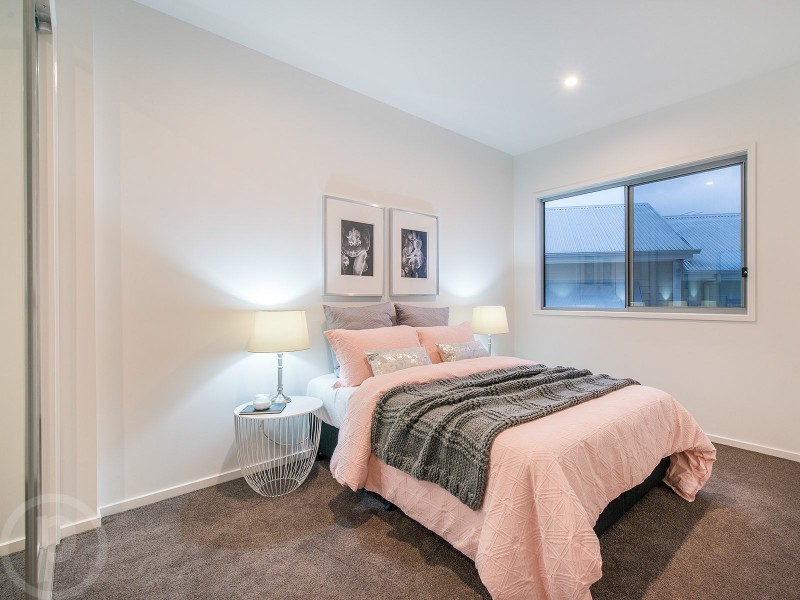 2&3, 33 Princess Street, Bulimba QLD 4171