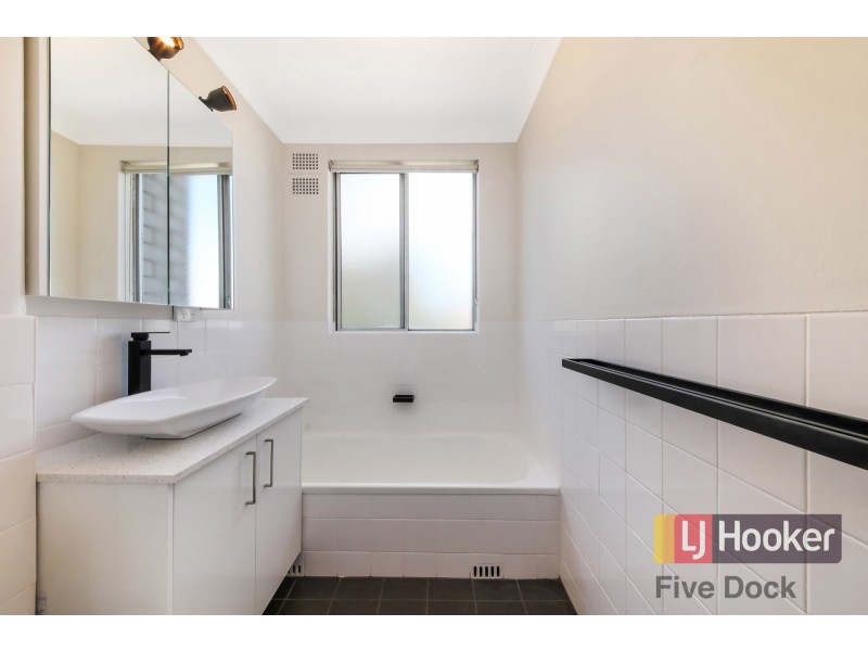 5/10 Bortfield Drive, Chiswick NSW 2046