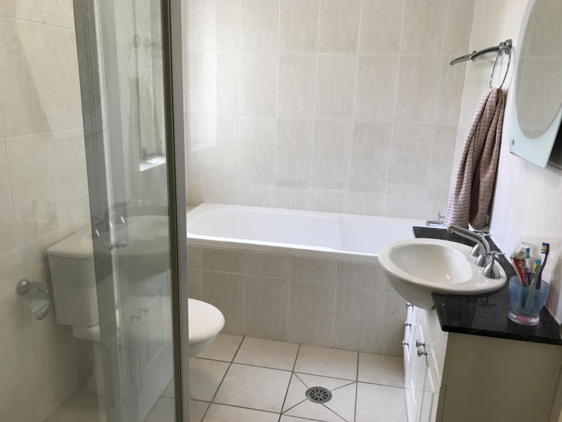 2/1 Montrose Road, Abbotsford NSW 2046