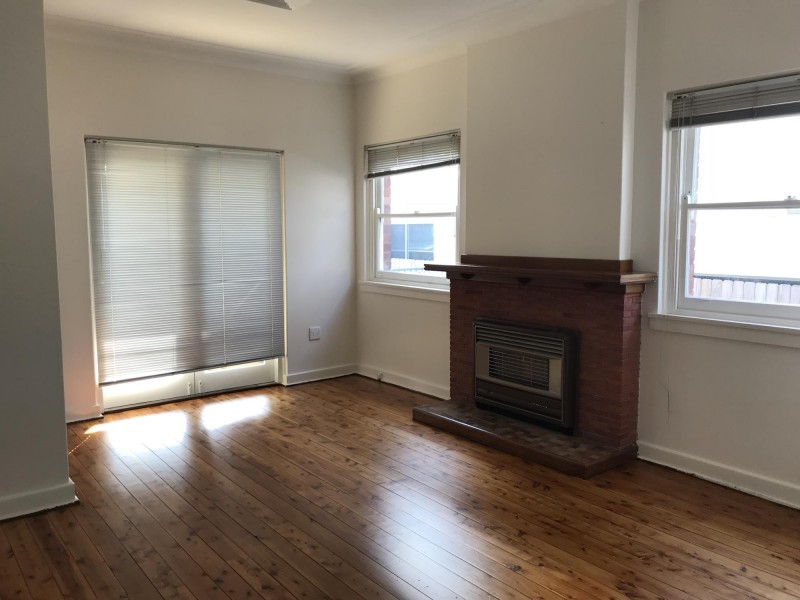 40 Princess Avenue, Rodd Point NSW 2046