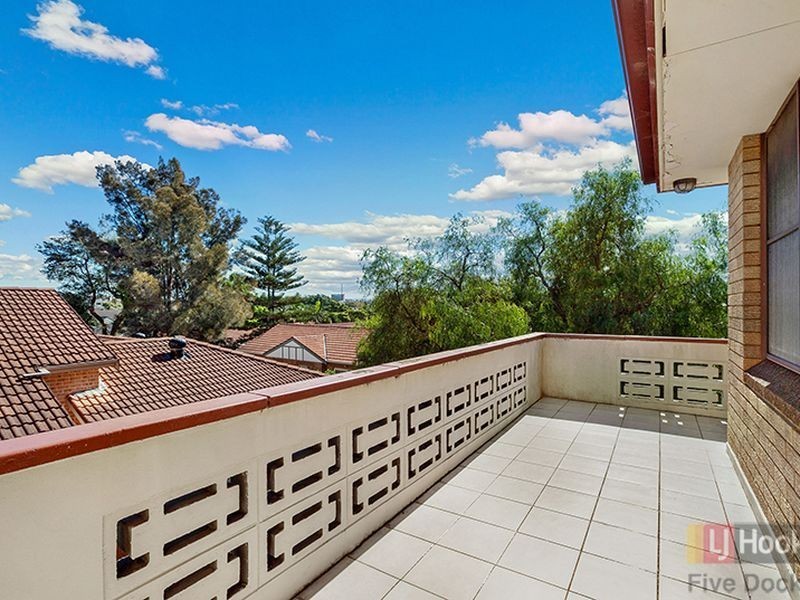 7/76 Kings Road, Five Dock NSW 2046