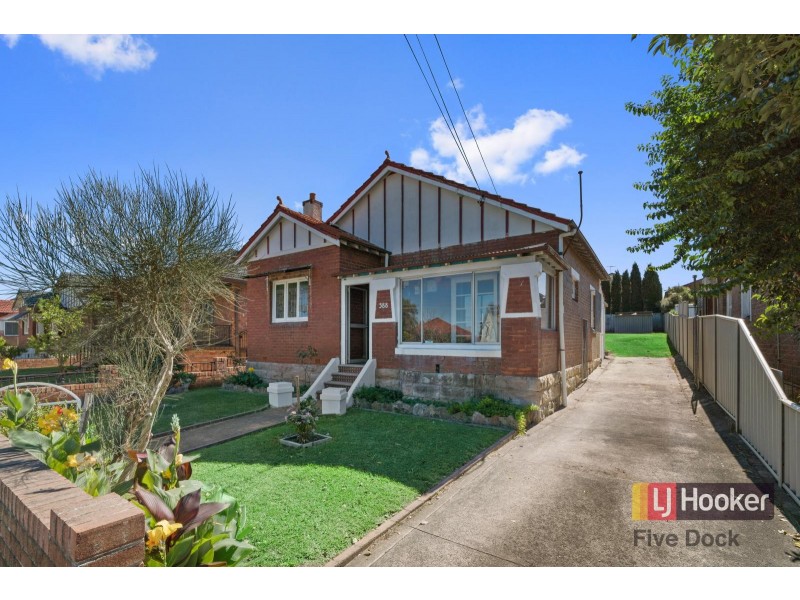 388 Lyons Road, Russell Lea NSW 2046