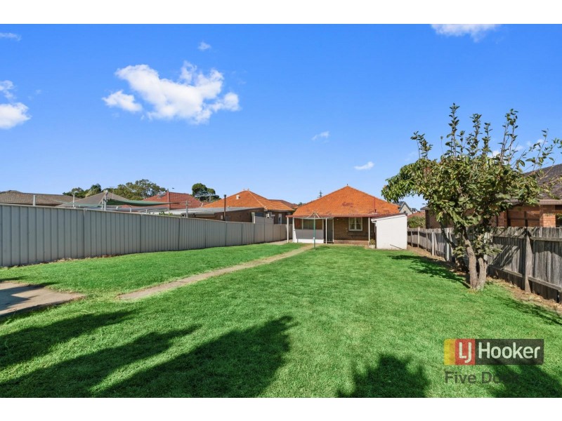388 Lyons Road, Russell Lea NSW 2046