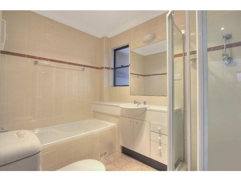 2/1A Henley Marine Drive, Five Dock NSW 2046