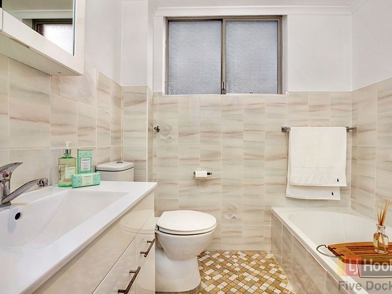 1/20 Kings Road, Five Dock NSW 2046