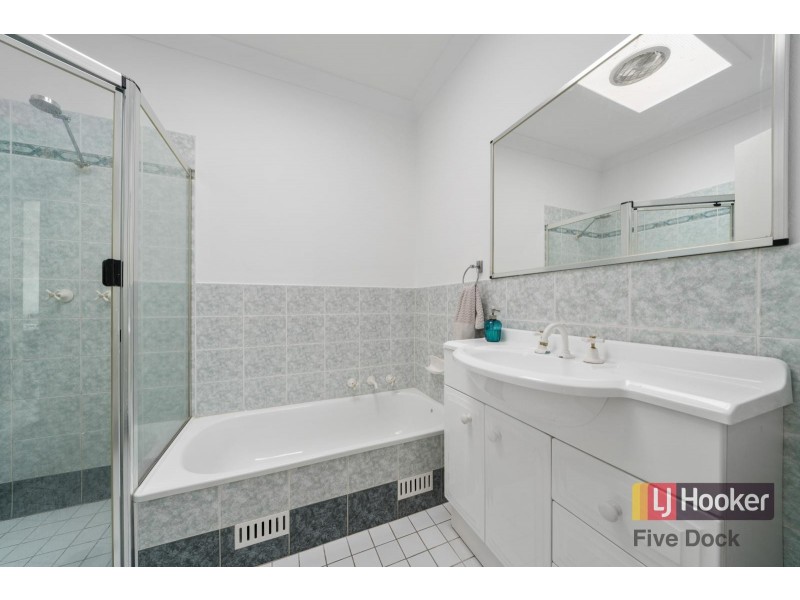 8/247B Burwood Road, Concord NSW 2137
