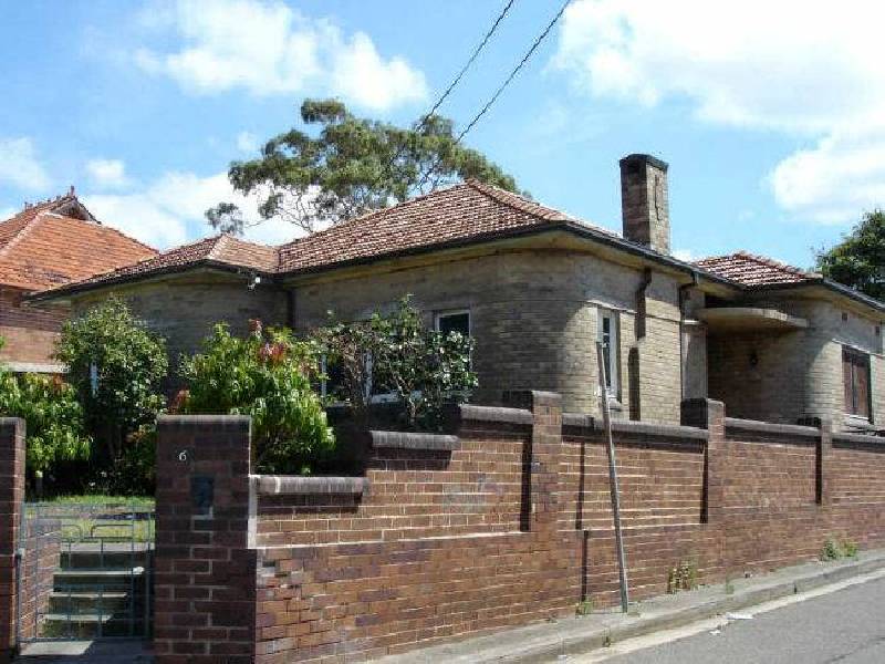 Queens Road, Abbotsford NSW 2046