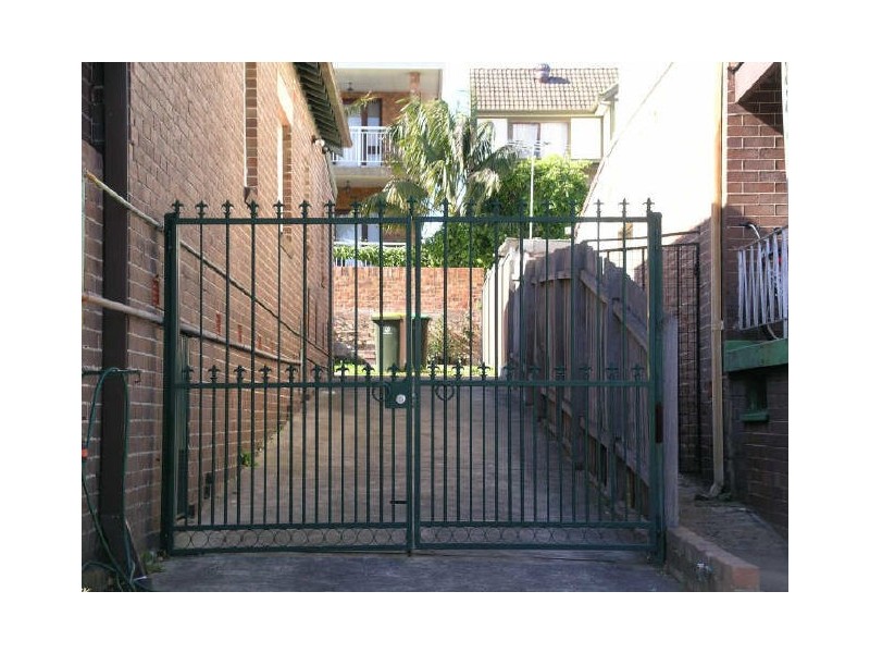 6 St Albans Street, Abbotsford NSW 2046