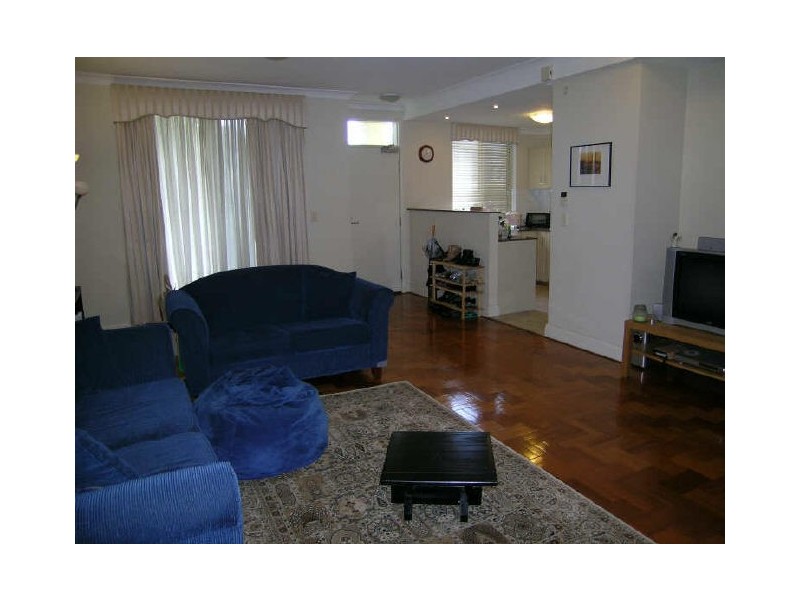 2 Kings Park Circuit, Five Dock NSW 2046