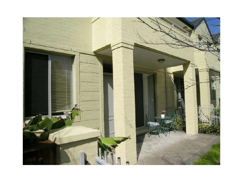 2 Kings Park Circuit, Five Dock NSW 2046