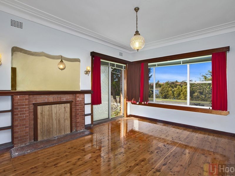 64 Henley Marine Drive, Rodd Point NSW 2046