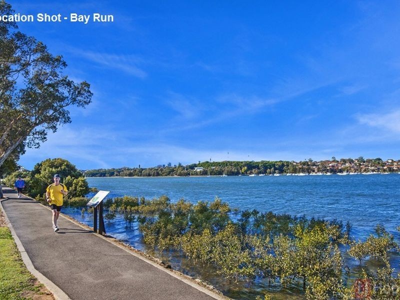 64 Henley Marine Drive, Rodd Point NSW 2046