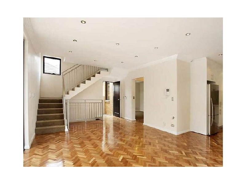 7/92-96 Kings Road, Five Dock NSW 2046