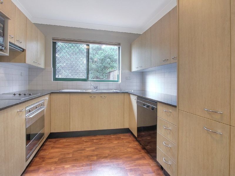 2/1A Henley Marine Drive, Five Dock NSW 2046
